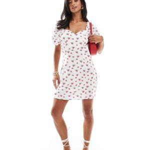 Sweetheart neck mini dress